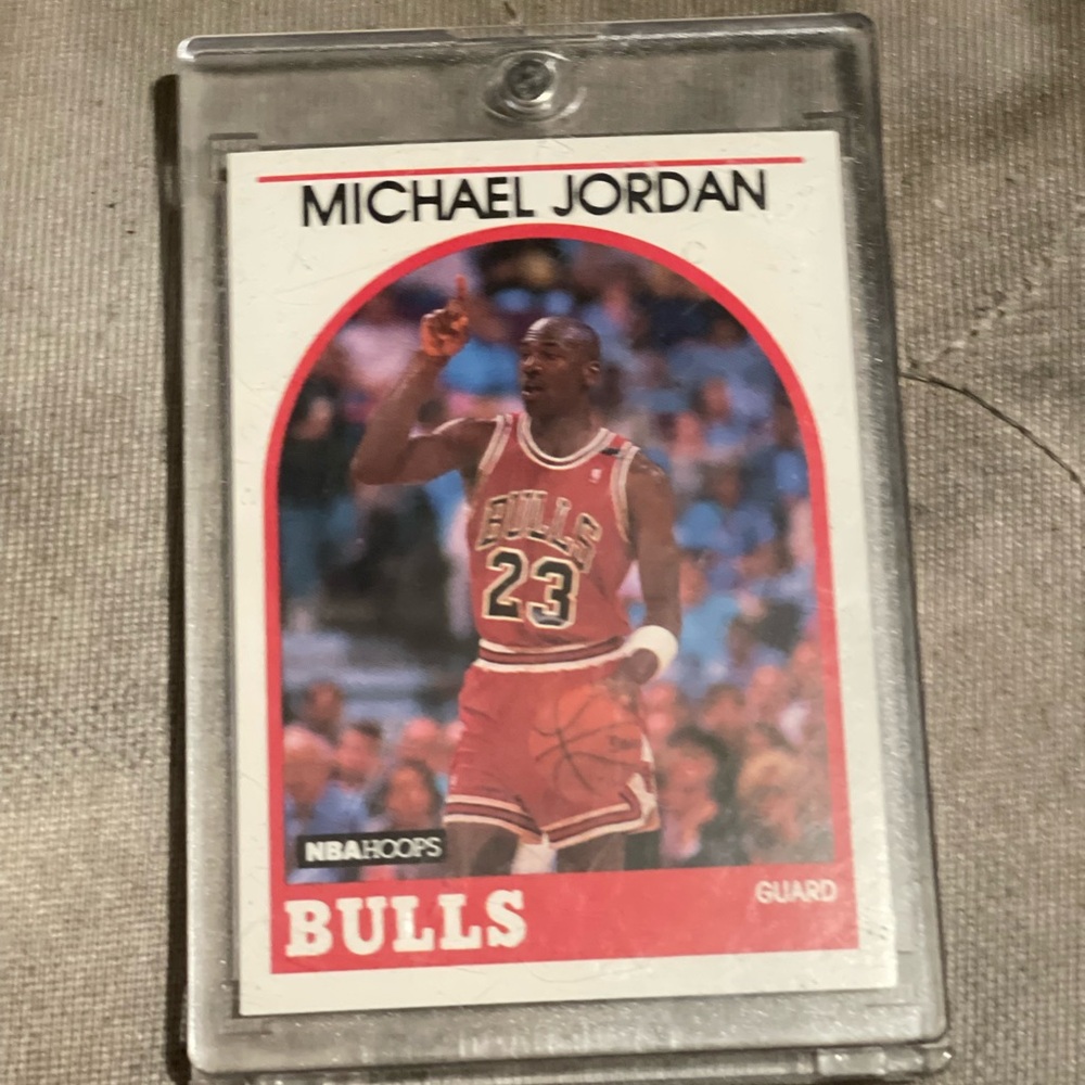 NBA Bulls Trading Card - Red and White